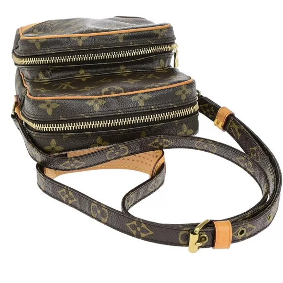 AUTHENTICITY GUARANTEED LOUIS VUITTON Amazon Crossbody Shoulder Bag Monogram - Picture 6 of 16